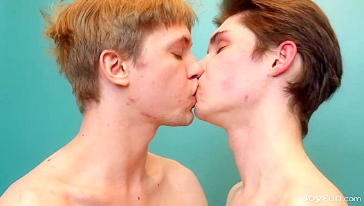 Max Gen Scott Smith Share Steamy, Passion-Fueled Encounter – GayXXX Exclusive