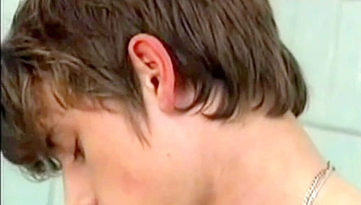 Aaron Hawke Throws Down With Horny Twinks At This Wild Boyparty – 18+