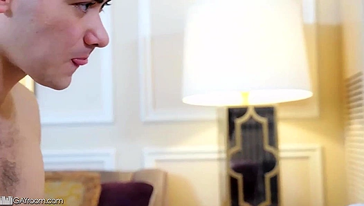 Tyler Castle Dean Dallas Dive into a Steamy, Tongue-Tied Massage Fantasy – TinyGays 18+