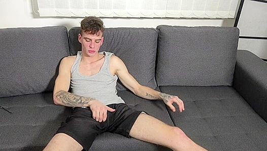 Flavio Con Roy Moans Loud While Jerking Off Hard – EastBoys 18+