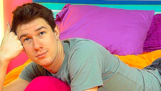 Dustin Hawthorne Dominates With Skillful Top Play On Cute Lollipop Boys – 18+