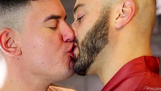 Drew Valentino JC Hunt Go Hard — Steamy Gay Workout Fuck Scene