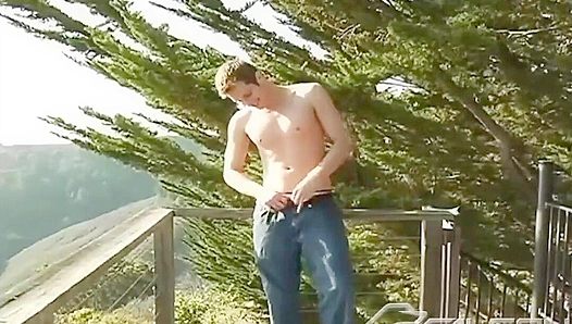 Scott Fremont Gets Railed Outdoors in Steamy Three-Way – Falcon Studios