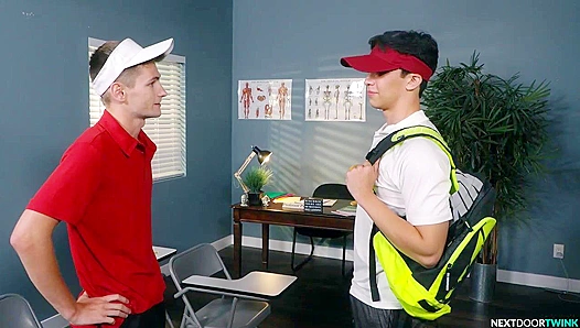 Cameron Trevor Go Wild — Steamy Preppy Hookup Action – NextDoorTwink