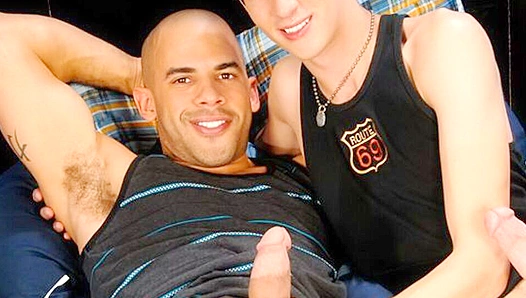 Austin Wilde Dominates Mike King Riding His Thick Cock – Behind-the-Scenes Heat
