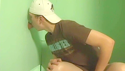 Jesse Jacobs x Kameron Scott: Steamy Bathroom Stall Encounter – Twinkylicious