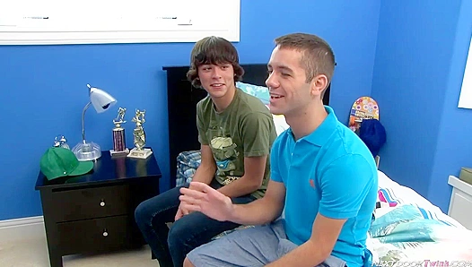 Matthew Keating Dominates Sexy Twink Hayden Michaels in Steamy Cam Session