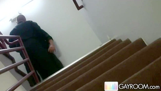 Steamy Stairway Encounter: Hot Gays Make Out Cum During Wild Blowjob – GayXXX