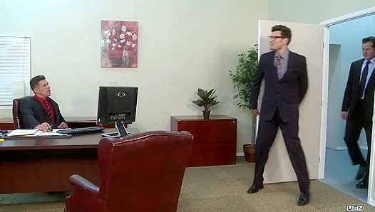 Parker London Trenton Ducati Fuel Horny Office Lust – Steamy Gay Scene