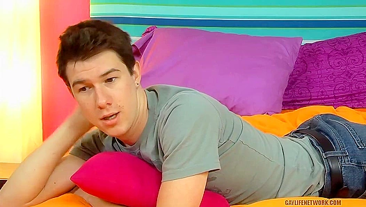 Dustin Hawthorne Reveals Steamy Confessions Forbidden Desires – LollipopTwinks