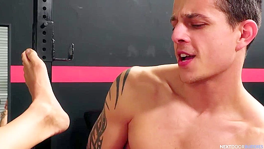 Kyles Tight Body Takes Phoenix Deep – Steamy Next Door Hookup – GayBuddies 18+