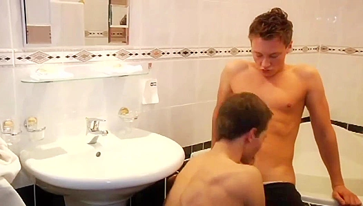 Savoring Francisco Ruck Ray Weils Thickest Loads – Hot Gay Action