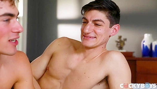Aiden Ward Nick Floyd: Flexibility Meets Fiery Passion – Endless Moans Await