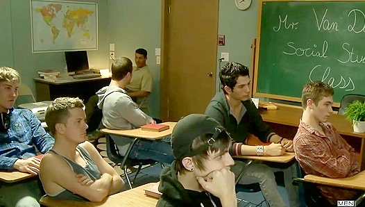 Spencer Fox Rob van Damme: Big Dick Anal Fun in School Uniforms – 18+