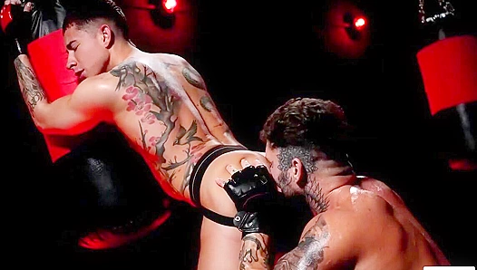 Vincent OReilly Joel Hart Dive into Steamy Ass Play Under the Sun – 18+
