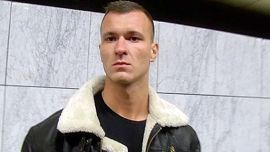 Rugged Bear Takes Thick Cock Deep Down His Throat – XXX Gay