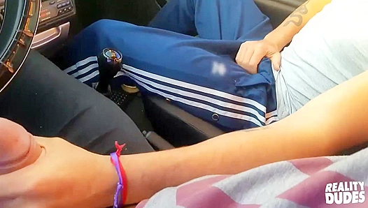His First Time? Straight Guy Moans as He Takes Deep Anal – RealityDudes