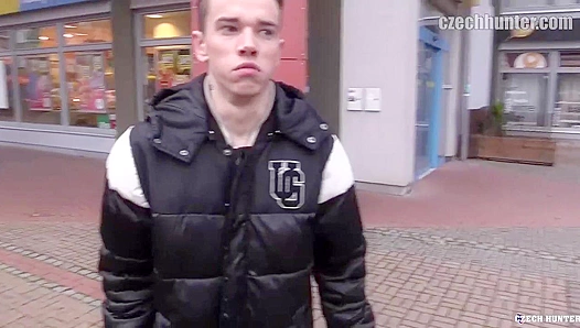 Slim Cutie Rides Deep then Takes a Load to the Face – Hot Gay Action