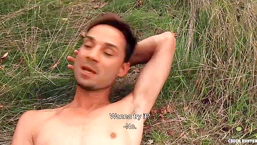 Sweaty Muscle Stud Rides Raw Dick Under Open Sky – GayXXX Pleasure