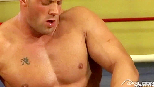 Steamy Ringside Gangbang Featuring Erik Rhodes, Nathan Eclair Crew – Hot Gay Action