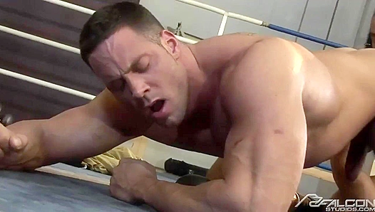 Erik Rhodes Franois Sagat Dominate in Raw Anal Passion – Falcon Studios