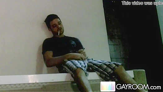 Kryz Perez Goes Wild in Public—Mind-Blowing Solo Show Unleashed – GayXXX