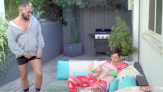 Dakota Lovell Takes It Deep — Steamy Bottom Play with Derek Allen – FamilyDick