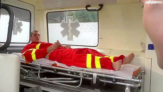 Hard Emergency: Alex Stevens Takes Julians Thick Rod in the Ambulance – 18+