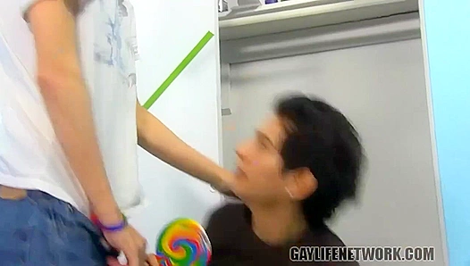 Riding Hot Deep: Conner Takes Giovannis Thick Rod Like Candy – LollipopTwinks