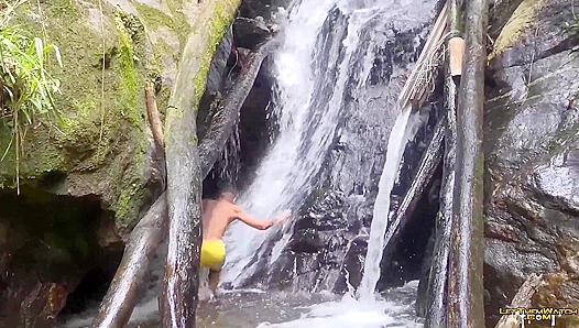 Wild Heat: Steamy Outdoor Hookup in the Woods – Bareback Action 18+