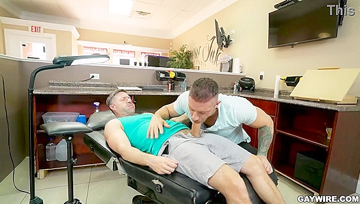 Tristan Jaxx Gets Tattooed by Horny Stud Eddy Ceetee – Steamy Gay Session