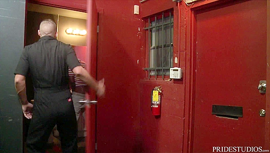 Aston Springs Goes Wild — Deep Throat to Huge BBC Anal, Screams in Pleasure –