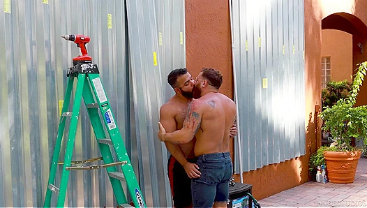 Raw Power by the Pool – Muscular Bears Fuck Hard Without Protection – 18+