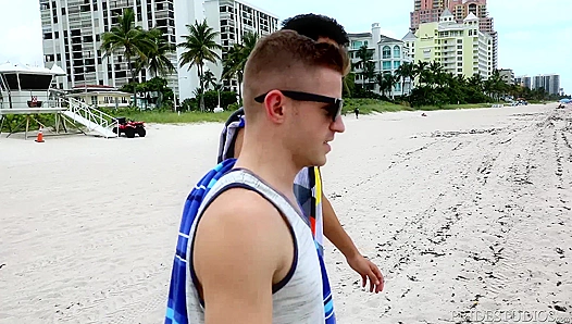 Young college stud shoves massive cock down his best friends throat—Dylan Lucas screams