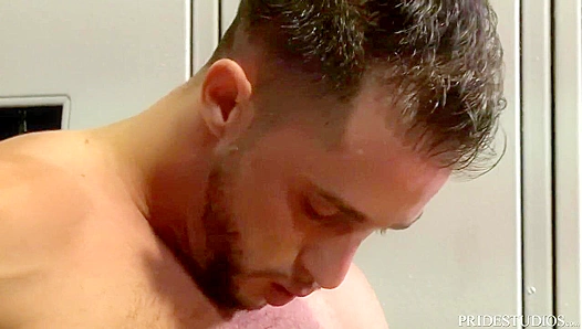 Brett Bradley Takes Double Duty in Steamy Gay 3-Way Gym Shower Fuck – 18+