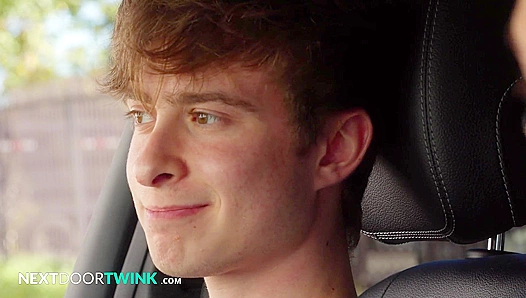 Hot Jock Bangs His Cute Roommate Hard – Evan Knoxx Cody Viper – NextDoorTwink