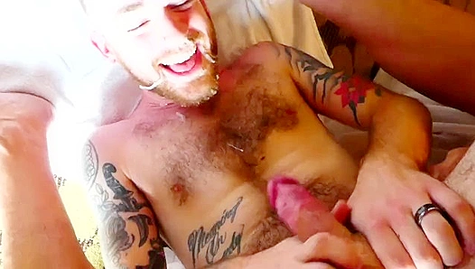 Meet Chase: Naughty Bi Boy Next Door Craves Public Bareback Fun – 18+