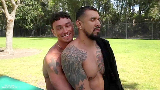 Boomer Banks Cade Maddox Go Behind-the-Scenes for Steamy Fun – TinyGays 18+