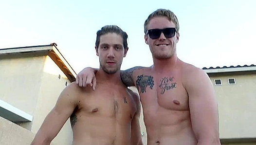 Jocks in Tight Shorts: Muscle Men Show Off Their Bulges – Hot Tease