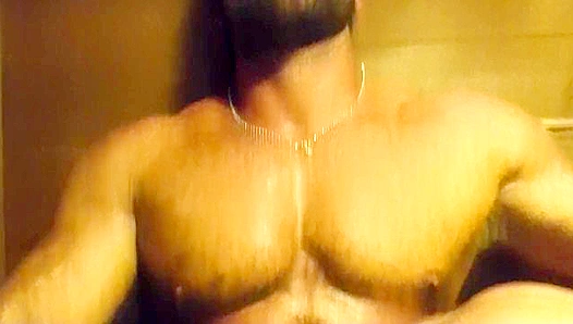 Massive Muscle Pump Leads to Intense Gay Sex Session – Hot Body Action