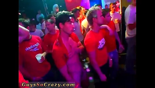Sweet Young Asians Explore Each Other in Hot Group Action – 18+