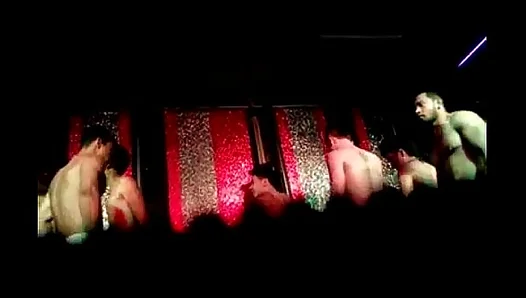 Steamy Thai Bar Hookup: 13 Mins of Hot Asian Passion – LGBTQ+ Erotica