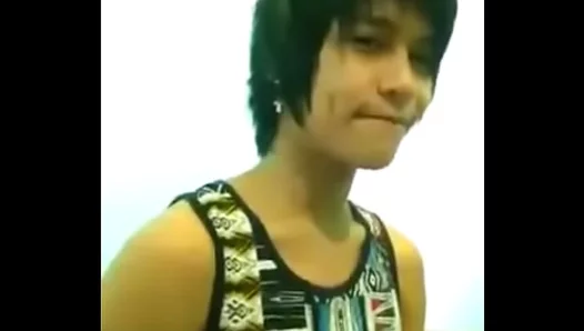 Curious Asian Dude Discovers Thrill of Spontaneous Gay Hookup – Hot Surprise