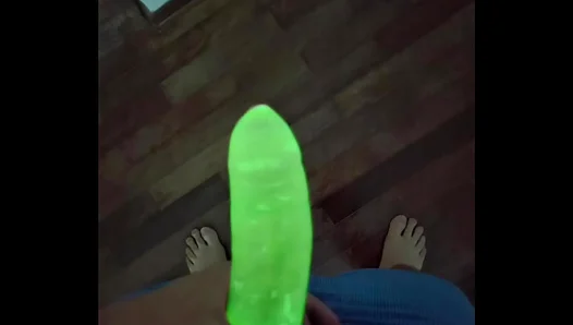 Neon Glow Condo Spills Light in Steamy Dark Room — Brazilian Solo Act