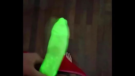 Wild Brazilian Babe Goes Crazy Under Neon Lights – Solo Blowjob Show – 18+