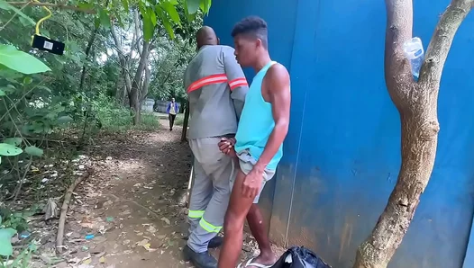Hard Hats Hot Loads: Horny Workers Swap Massive Cream Pies On Site – 18+
