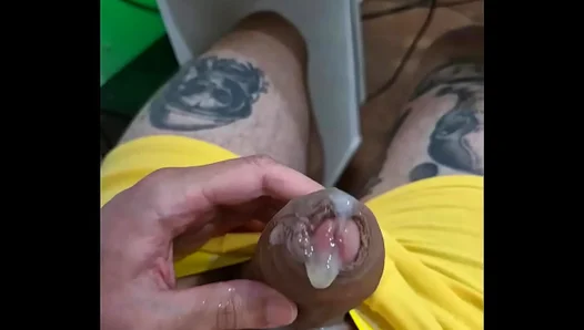 Juicy Blowjob by Hot Brazilian Amateur in Messy Solo Scene – XXXGayTube