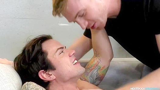 Dakota Payne Dacotah Red Go Wild Fisting and Fucking on the Couch – GayPornHub 18+