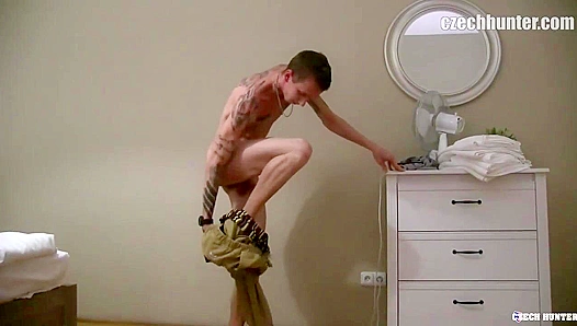 Street Meat Cravings? This Hung Stud Takes Over—Deep Anal Encounter!–XXXGay 18+