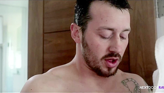 Donte Mark Go Wild—Steamy Bathroom Blowbang Action – CockyBoys